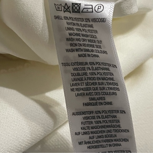 NWT French Connection Pom Pom Mini Dress size 6 no flaws white - Picture 16 of 16